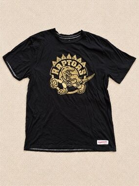 Mitchell & Ness Toronto Raptors Black Gold Graphic T-Shirt XXL